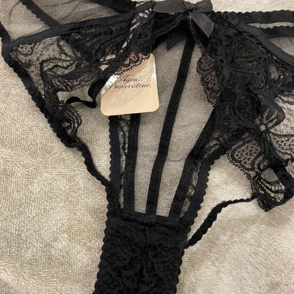 Rozlyn Ouvert - Picture 3 of 4